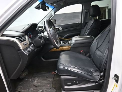 Used 2017 GMC Yukon Denali w/ Open Road Package image 12