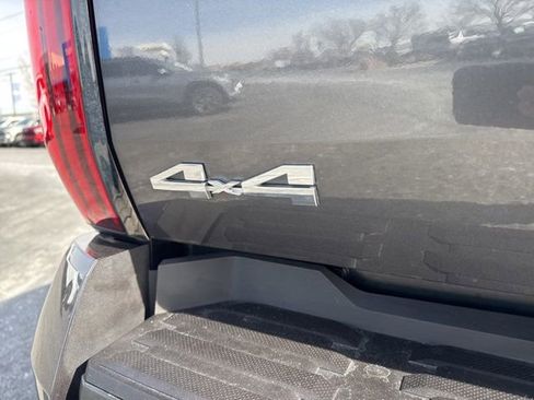 Used 2025 Toyota Tundra SR5 w/ SR5 Convenience Package AWD/4WD image 11