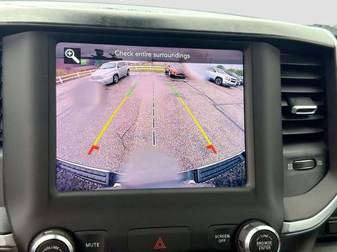 Used 2020 RAM 1500 Big Horn image 13