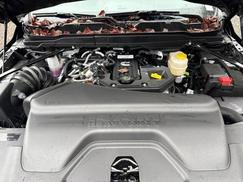 New 2025 RAM 3500 Big Horn image 28