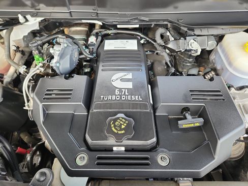 Used 2024 RAM 2500 Big Horn image 24