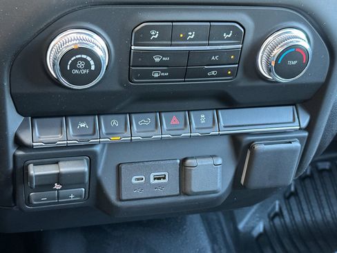 New 2026 GMC Sierra 1500 Pro w/ Pro Value Package AWD/4WD image 19