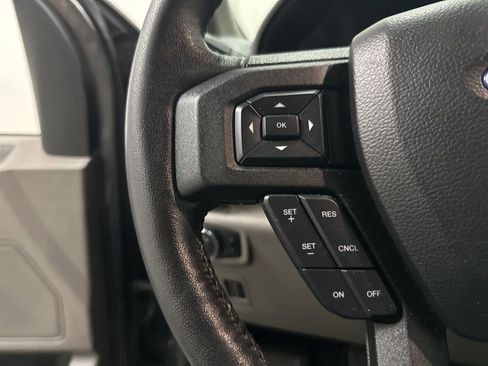 Used 2018 Ford F150 XLT w/ Equipment Group 302A Luxury RWD image 39