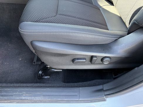 Used 2019 Subaru Forester Premium image 29