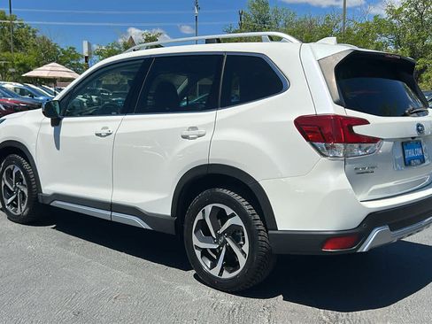 Certified 2023 Subaru Forester Touring AWD/4WD image 8