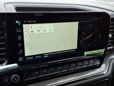 Used 2023 Chevrolet Silverado 1500 ZR2 w/ Technology Package image 17