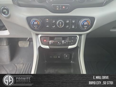 Used 2022 GMC Terrain SLT AWD/4WD image 19