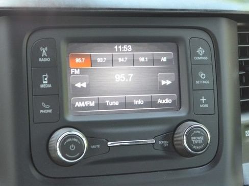 Used 2021 RAM 1500 Big Horn AWD/4WD image 30