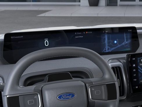 New 2025 Ford Expedition Active image 13