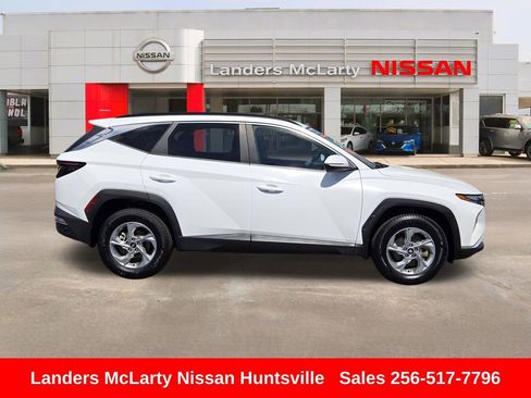 Used 2023 Hyundai Tucson SEL AWD/4WD image 2
