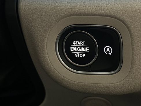 Used 2020 Mercedes-Benz GLE 350 4MATIC image 29