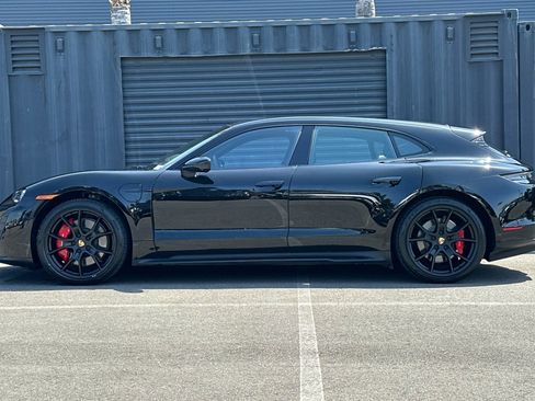 Certified 2023 Porsche Taycan GTS AWD/4WD image 2