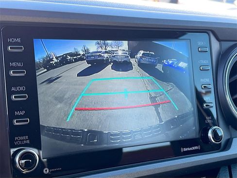 Used 2023 Toyota Tacoma TRD Off-Road image 13