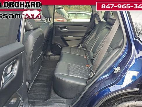Used 2024 Nissan Rogue Platinum w/ Platinum Premium Package image 10