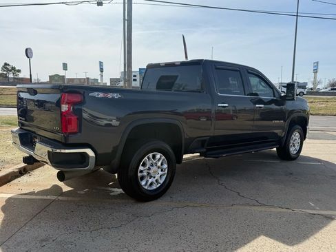 Used 2024 Chevrolet Silverado 2500 LTZ image 16