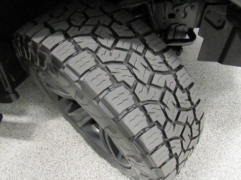 Used 2022 RAM 1500 Classic Warlock w/ Electronics Group AWD/4WD image 26
