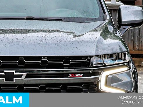 Used 2021 Chevrolet Suburban Z71 w/ Rear Media and Nav Package AWD/4WD image 14