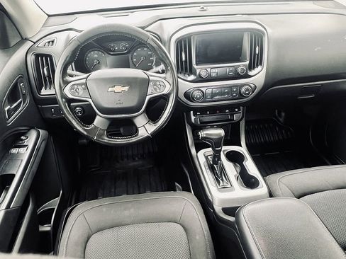 Used 2020 Chevrolet Colorado LT w/ Safety Package image 7