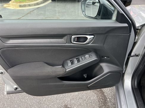 Used 2025 Honda Civic Sport image 14