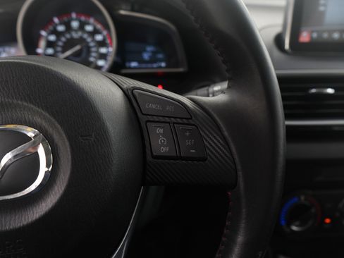 Used 2015 MAZDA MAZDA3 i Touring image 17