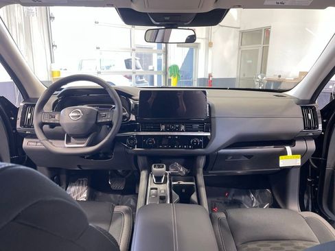 New 2026 Nissan Pathfinder SV FWD image 9