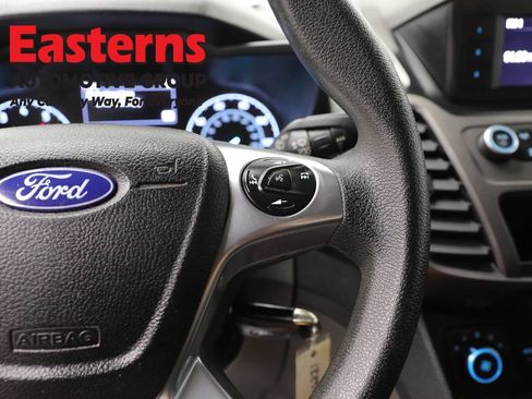 Used 2022 Ford Transit Connect XL FWD image 15