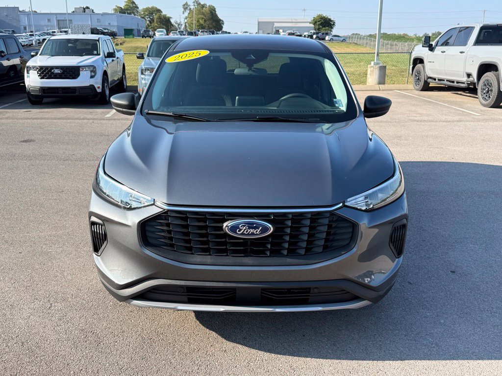 Used 2025 Ford Escape Active FWD image 38