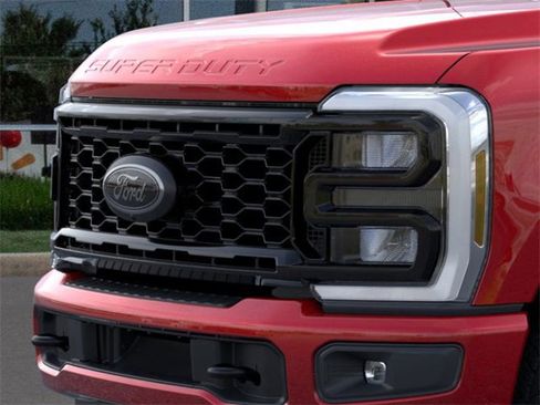 New 2026 Ford F350 Lariat w/ Black Appearance Package image 17
