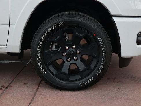 New 2026 RAM 1500 Big Horn w/ Night Edition AWD/4WD image 8