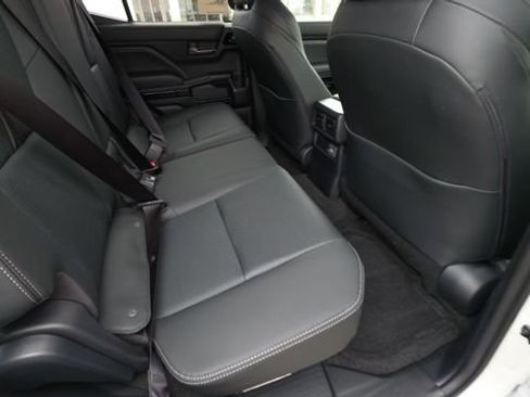 New 2026 Toyota 4Runner Limited AWD/4WD image 28
