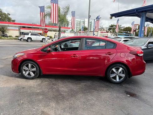 Used 2018 Kia Forte S image 12
