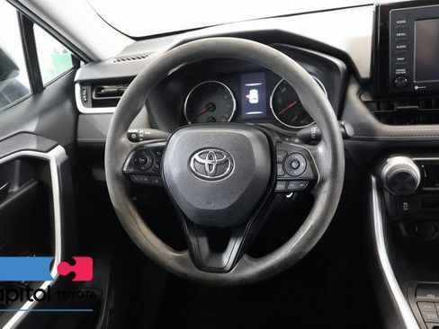 Certified 2021 Toyota RAV4 LE AWD/4WD image 14