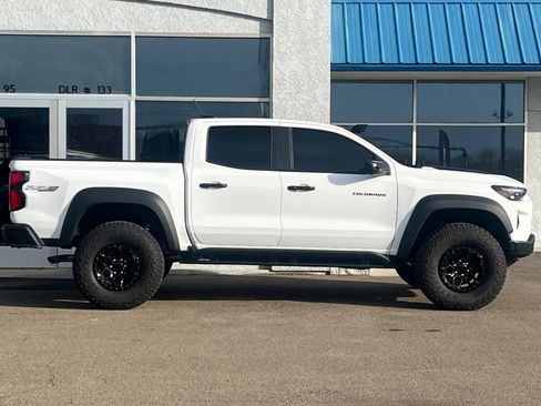 Used 2026 Chevrolet Colorado ZR2 w/ ZR2 Bison Edition image 2
