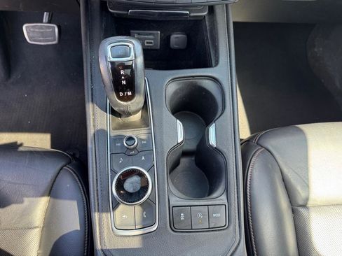 Used 2019 Cadillac XT4 Sport AWD/4WD image 37