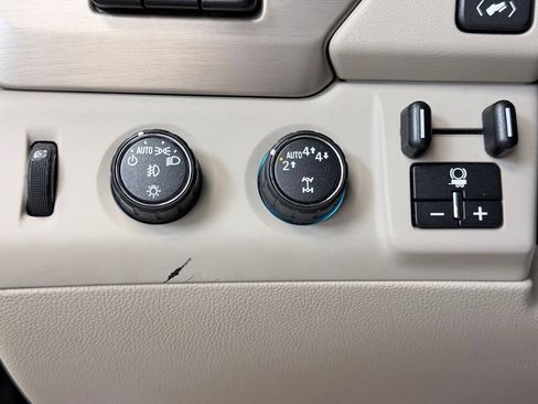 Used 2018 GMC Yukon Denali AWD/4WD image 46