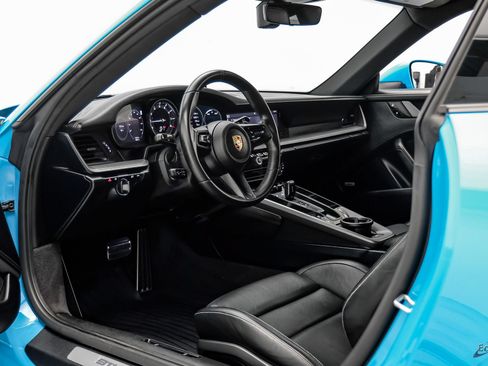 Used 2020 Porsche 911 Carrera S RWD image 38