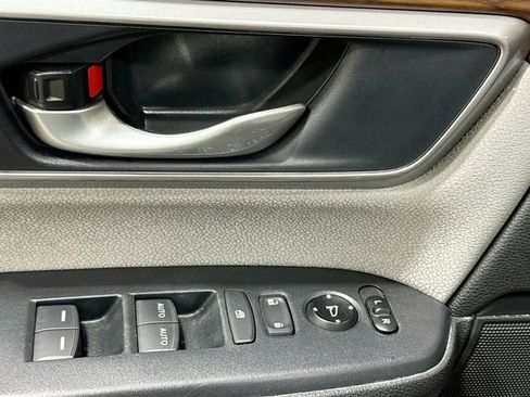 Used 2019 Honda CR-V EX image 19