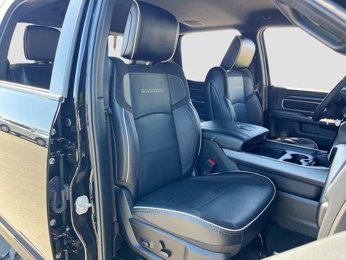 Used 2025 RAM 2500 Laramie image 28