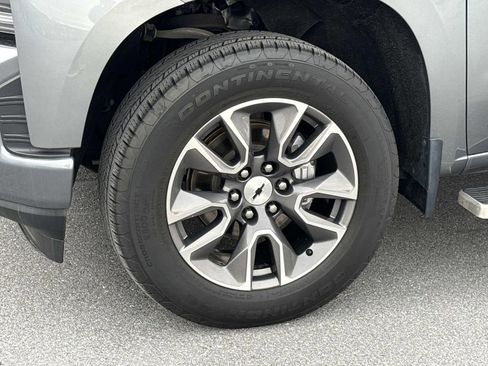 Used 2021 Chevrolet Silverado 1500 RST w/ Convenience Package II AWD/4WD image 30