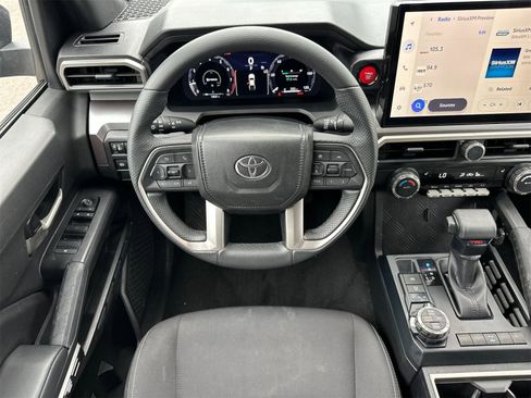Used 2024 Toyota Tacoma TRD Off-Road image 14