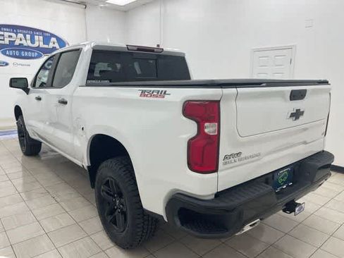 Certified 2022 Chevrolet Silverado 1500 LT Trail Boss w/ Convenience Package II AWD/4WD image 23