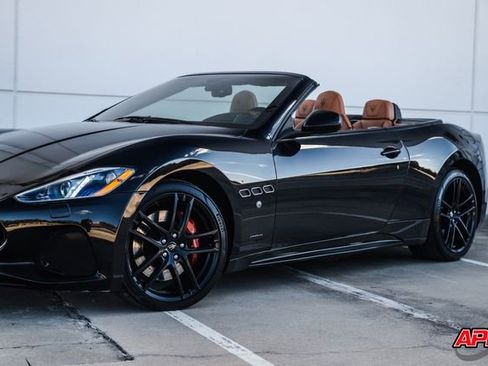 Used 2018 Maserati GranTurismo Sport image 37