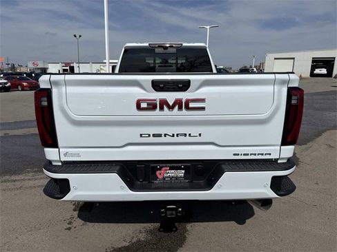 New 2026 GMC Sierra 3500 Denali w/ Denali Reserve Package image 4