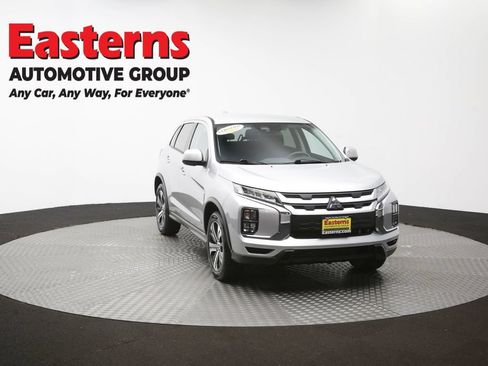 Used 2025 Mitsubishi Outlander Sport SE AWD/4WD image 86