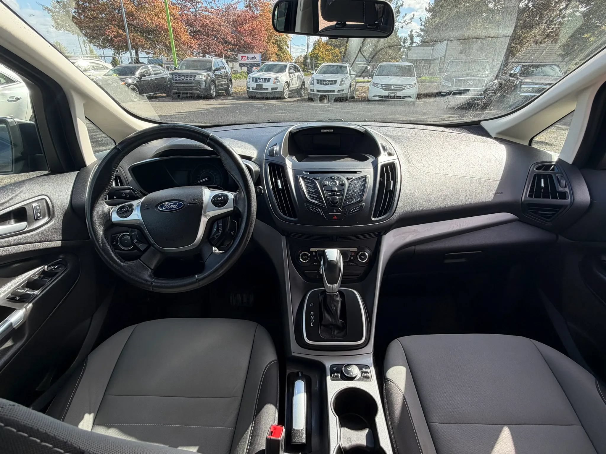 Used 2015 Ford C-MAX SE w/ Winter Package FWD image 12