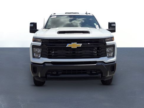 New 2026 Chevrolet Silverado 3500 W/T AWD/4WD image 2