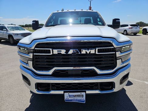 New 2026 RAM 3500 Tradesman AWD/4WD image 12