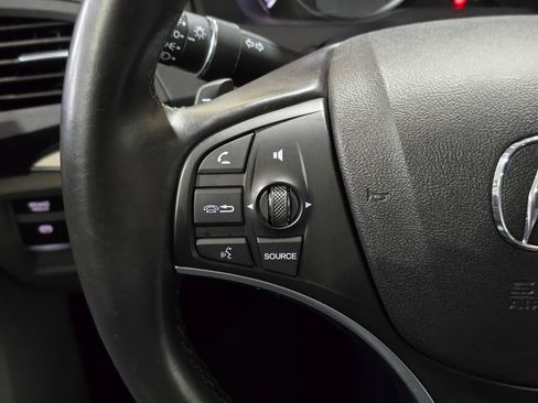 Used 2017 Acura MDX SH-AWD image 19