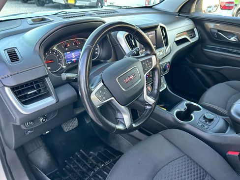 Used 2020 GMC Terrain SLE w/ Driver Convenience Package image 6