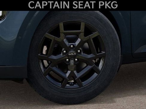 New 2026 Kia Carnival SX Prestige image 9